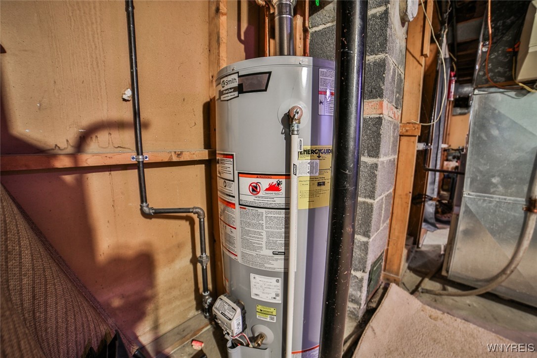 89 Pearce Drive Amherst, NY 14226 - Photo 34 of 36 89 Pearce Hot Water Tank