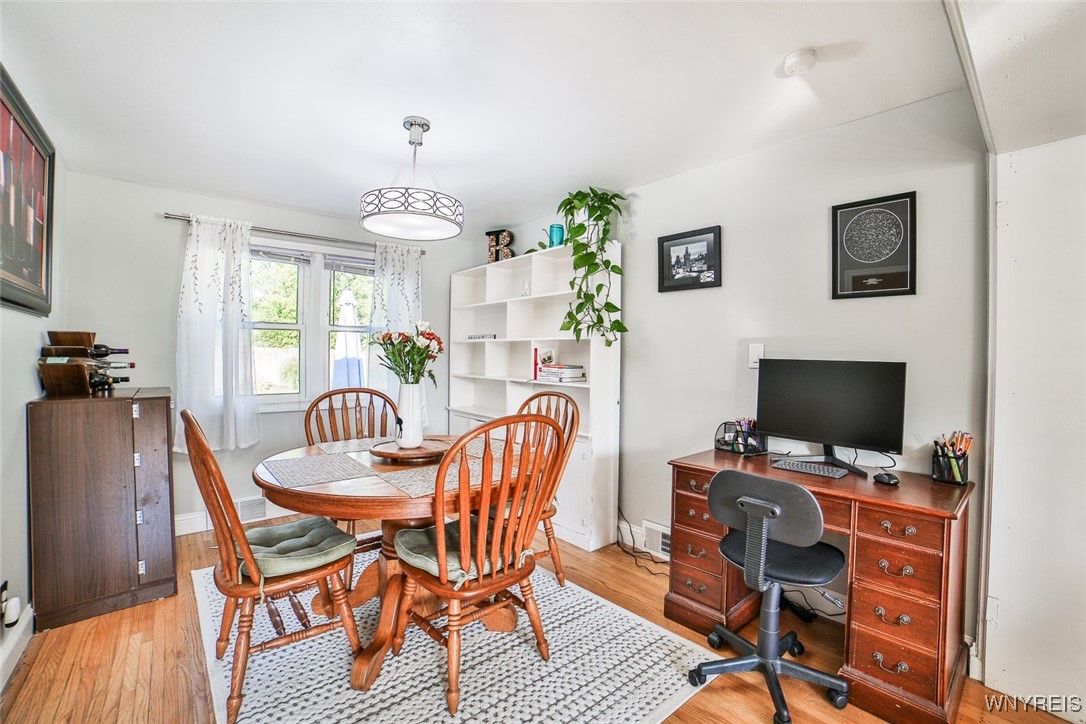 89 Pearce Drive Amherst, NY 14226 - Photo 9 of 36 89 Pearce 3rd Bedroom /Dininng Room