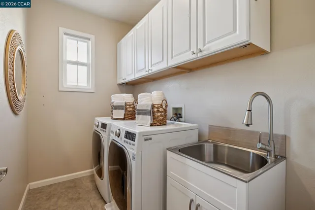 $889,000 | 4363 Fitzwilliam Street, Dublin, CA 94568