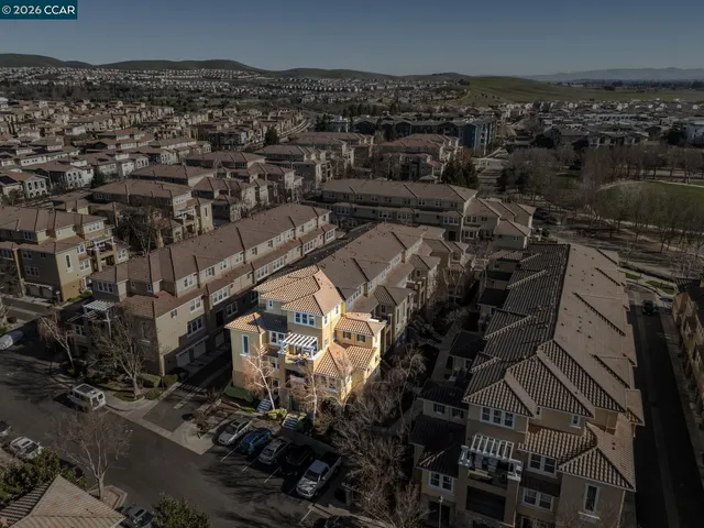 $889,000 | 4363 Fitzwilliam Street, Dublin, CA 94568