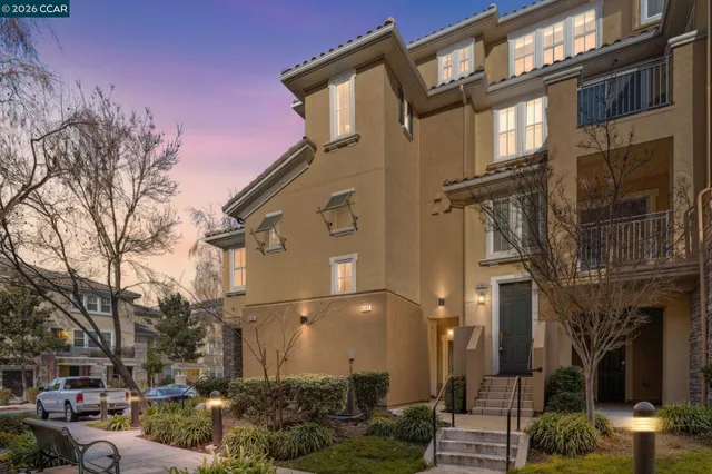 $889,000 | 4363 Fitzwilliam Street, Dublin, CA 94568