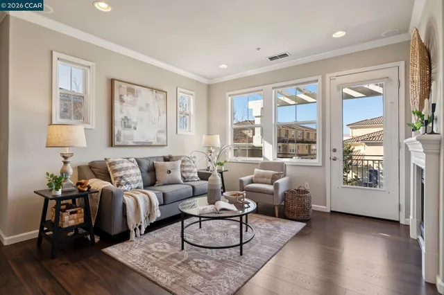 $889,000 | 4363 Fitzwilliam Street, Dublin, CA 94568