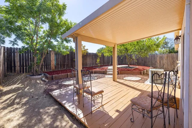 $439,995 | 6337 Sunrise S Drive, Sacramento, CA 95824