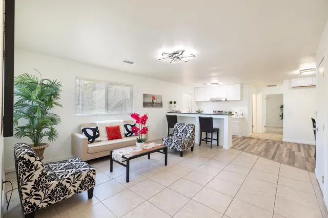 $439,995 | 6337 Sunrise S Drive, Sacramento, CA 95824