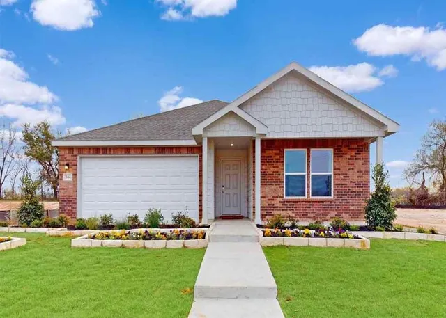 $308,900 | 544 Jameson, Springtown, TX 76082