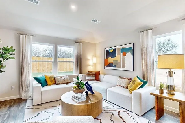 $308,900 | 544 Jameson, Springtown, TX 76082