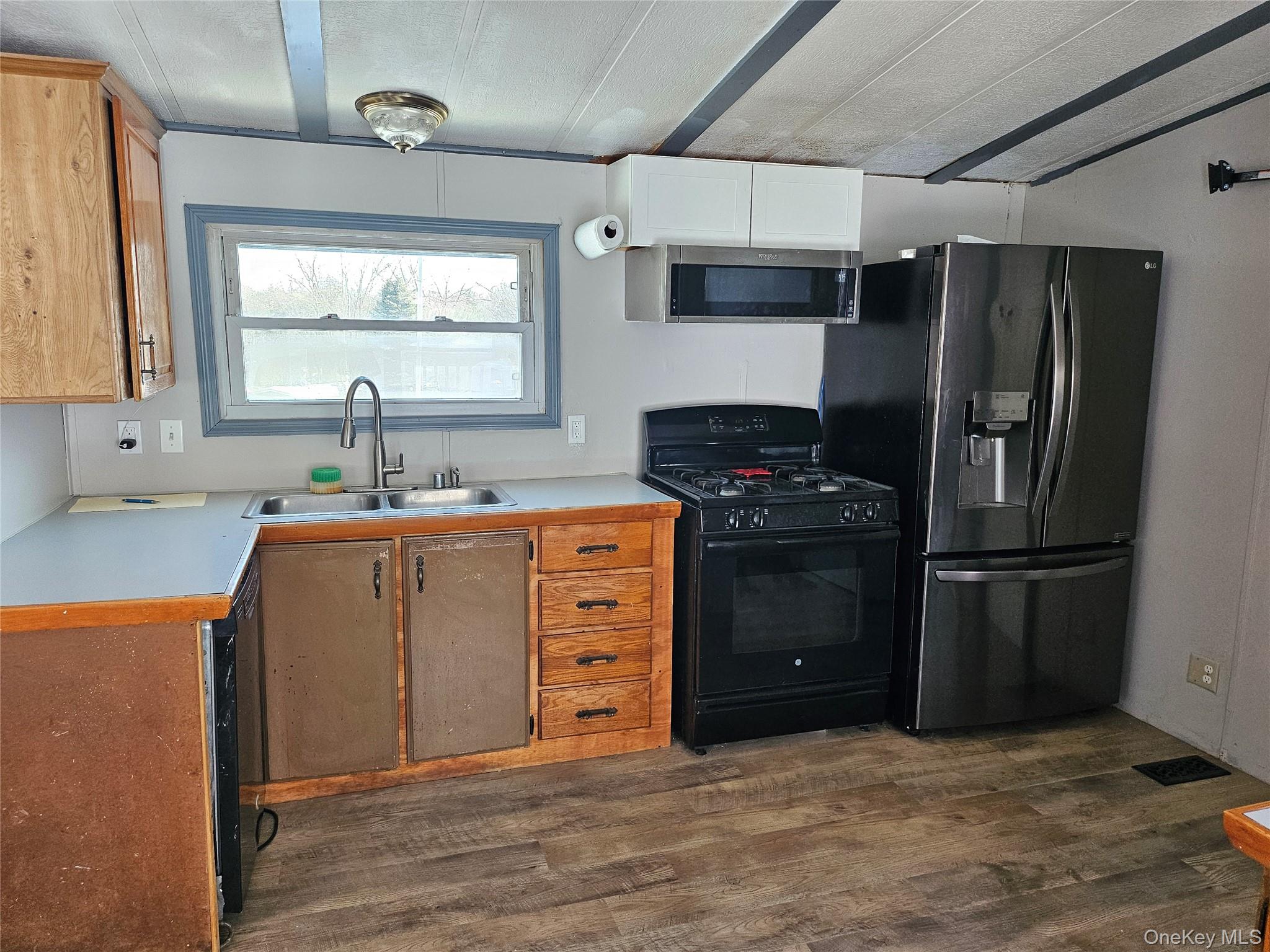 40 Indiana Street Esopus, NY 12417 - Photo 5 of 23