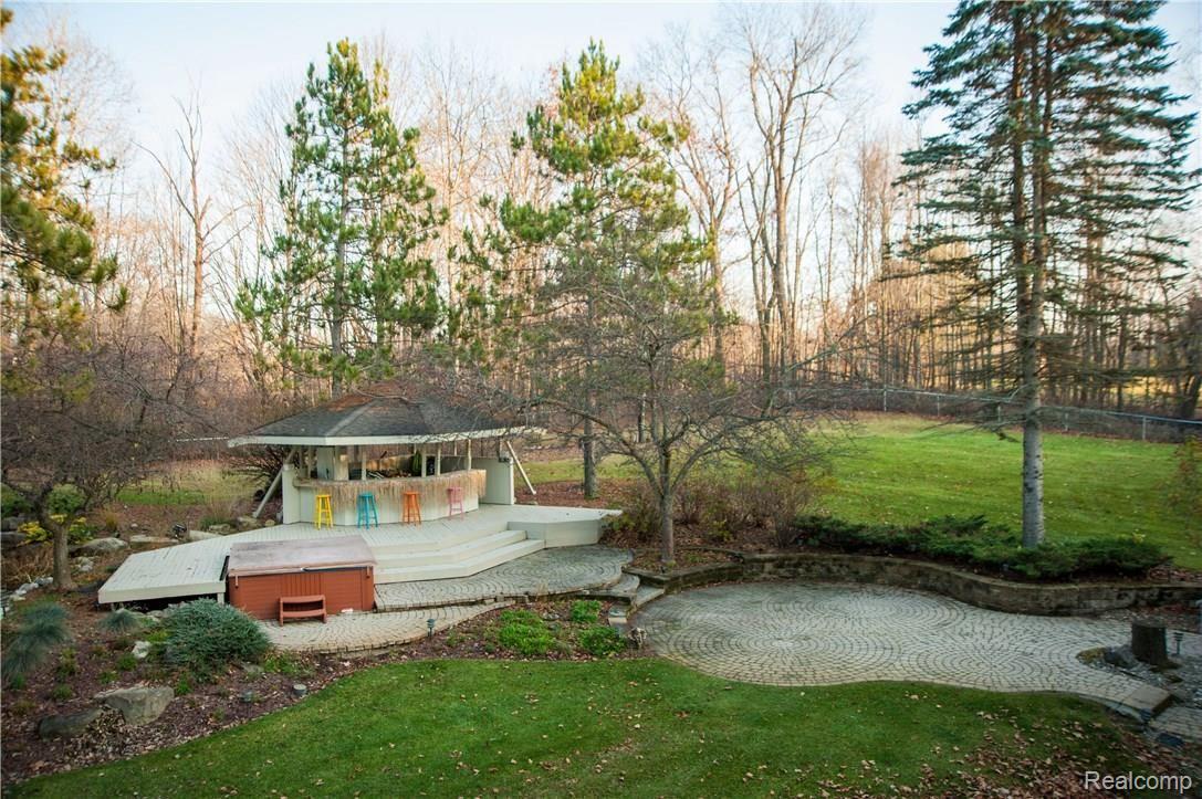 2430 Lake George Road Leonard, MI 48367 - Photo 19 of 29 Final Edits-0022.jpg