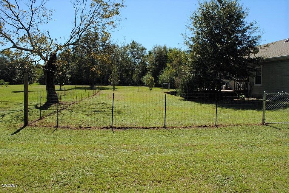 11382 County Farm Road Gulfport, MS 39503 - Photo 12 of 37 Back Yard