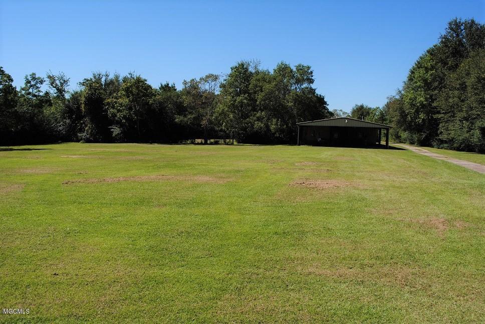 11382 County Farm Road Gulfport, MS 39503 - Photo 26 of 37 Front Yard