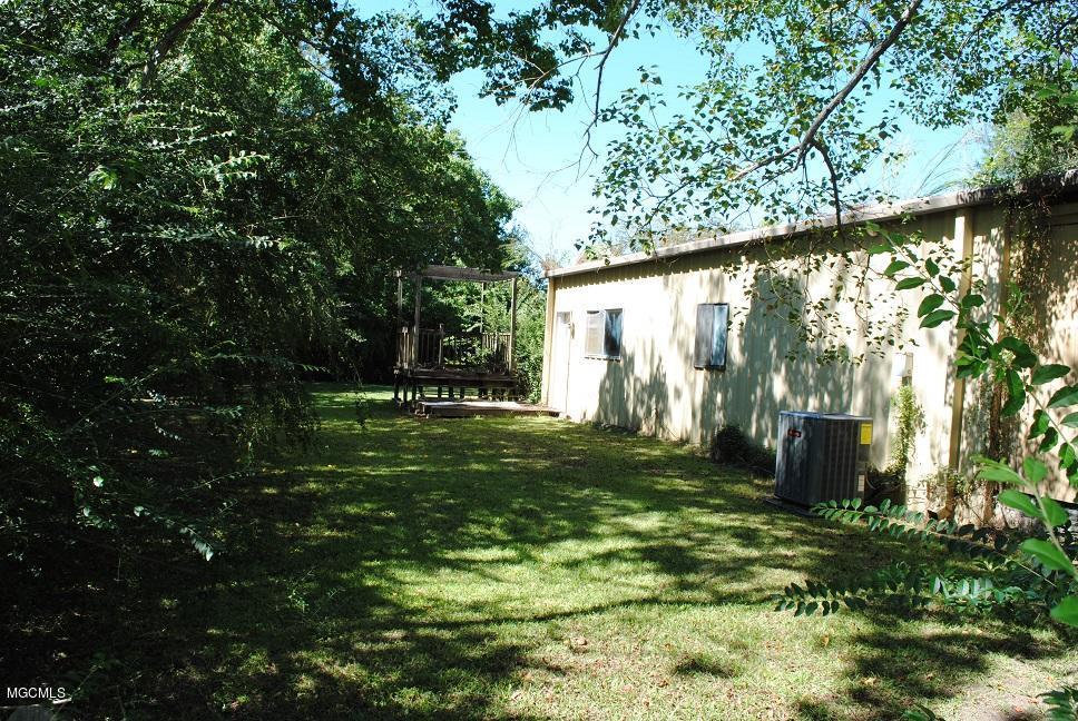 11382 County Farm Road Gulfport, MS 39503 - Photo 28 of 37 Side View
