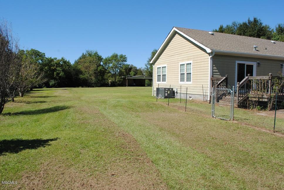 11382 County Farm Road Gulfport, MS 39503 - Photo 4 of 37 Right Side