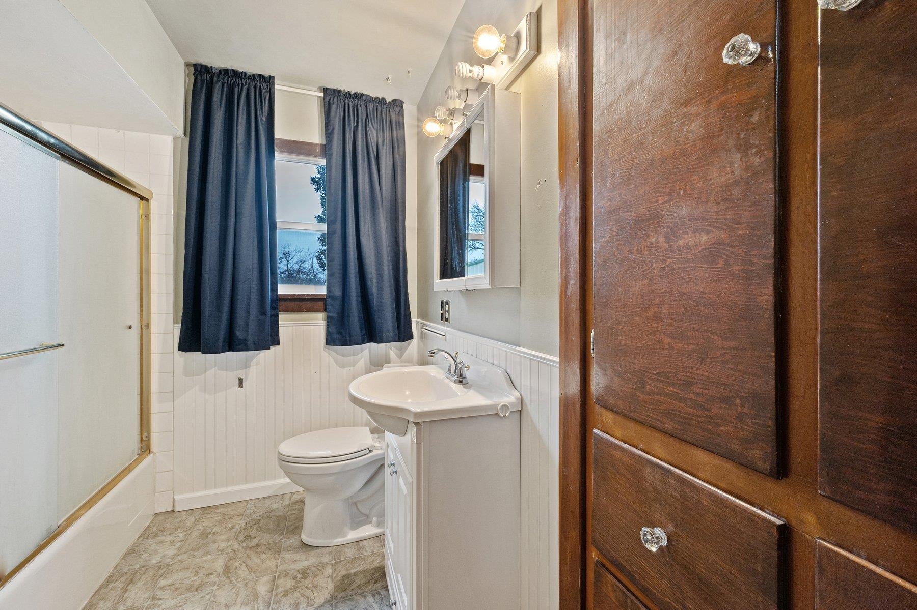 2511 North Center Road Spokane, WA 99212 - Photo 11 of 24