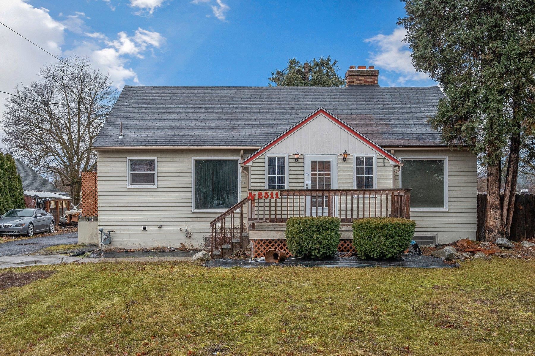 2511 North Center Road Spokane, WA 99212 - Photo 2 of 24