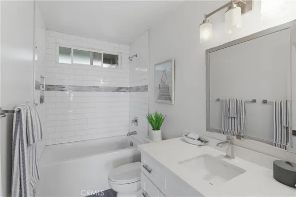 $1,549,000 | 3856 Paseo De Las Tortugas, Torrance, CA 90505
