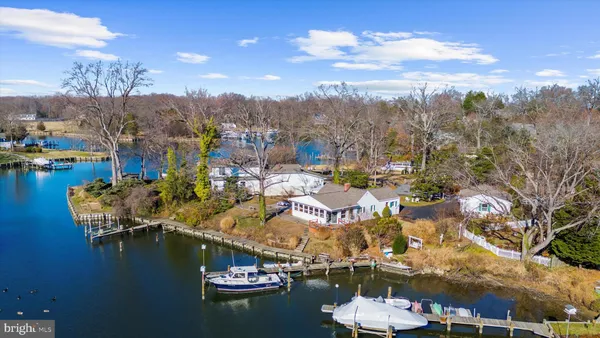 $849,000 | 3580 South River Terrace, Edgewater, MD 21037