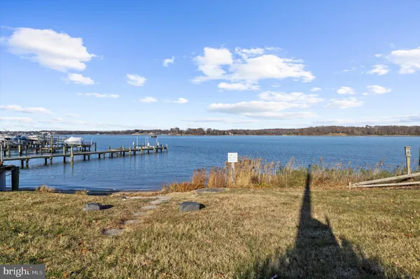 $849,000 | 3580 South River Terrace, Edgewater, MD 21037