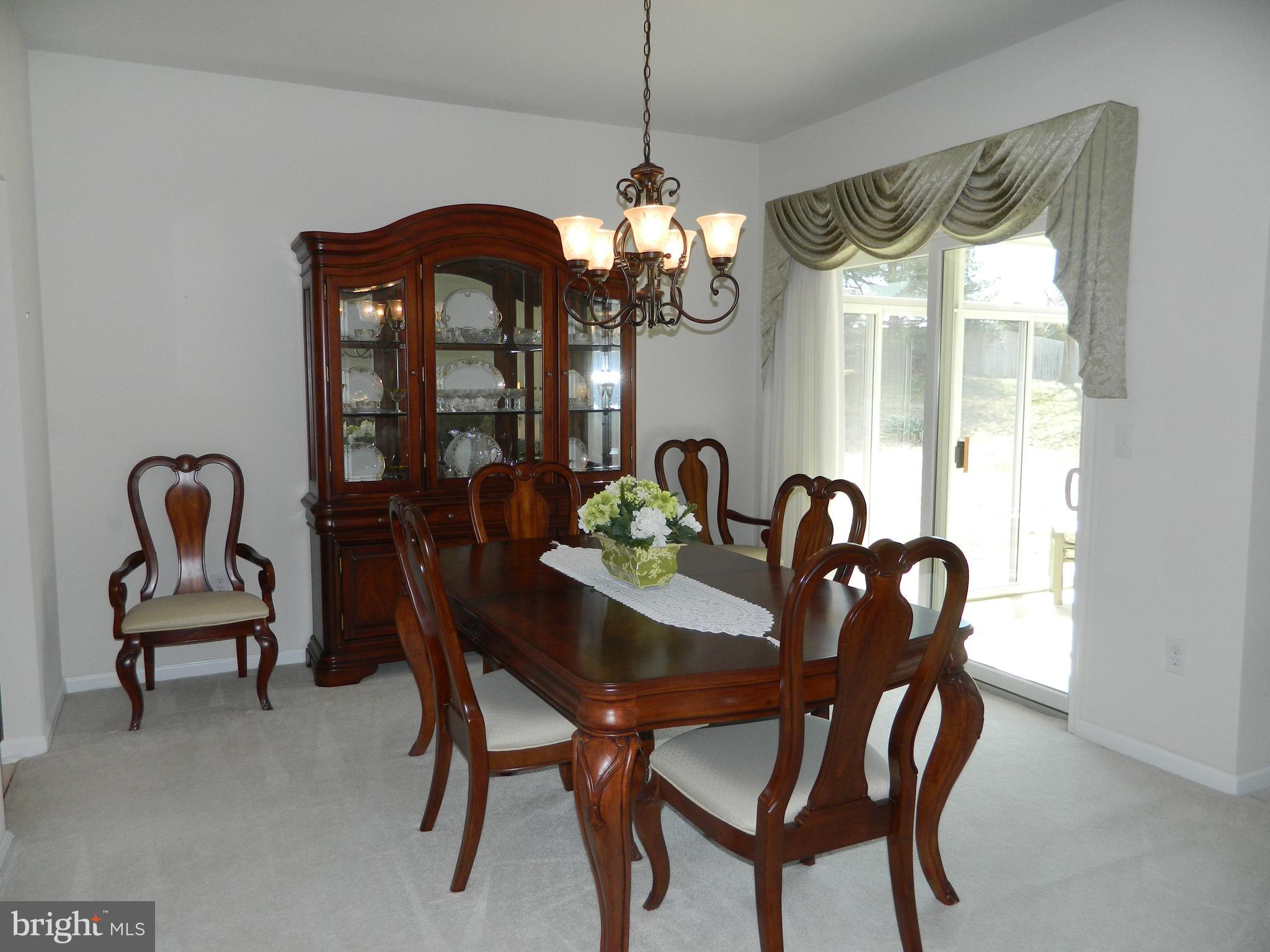 7 Oak Ridge Court Columbus, NJ 08022 - Photo 11 of 39