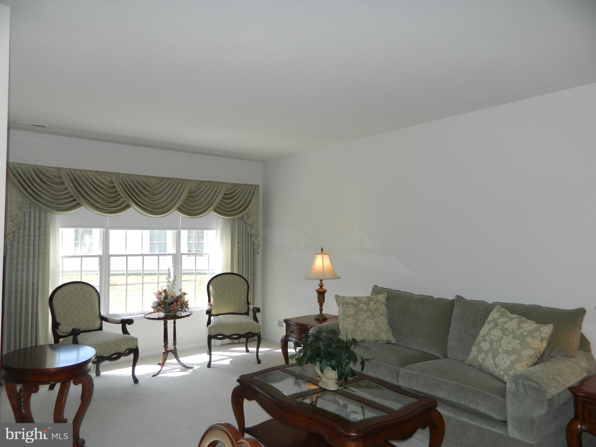 7 Oak Ridge Court Columbus, NJ 08022 - Photo 14 of 39