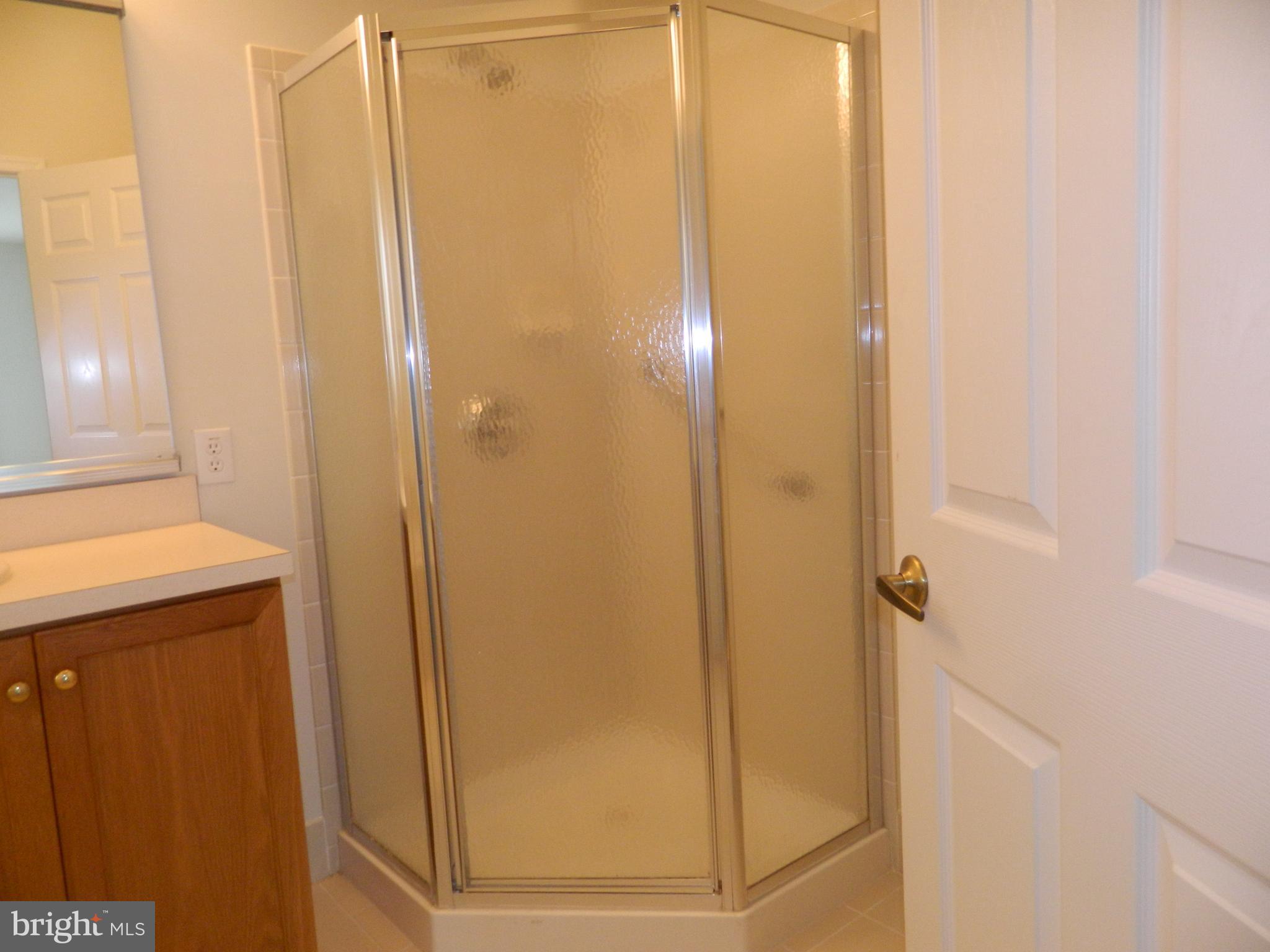 7 Oak Ridge Court Columbus, NJ 08022 - Photo 26 of 39