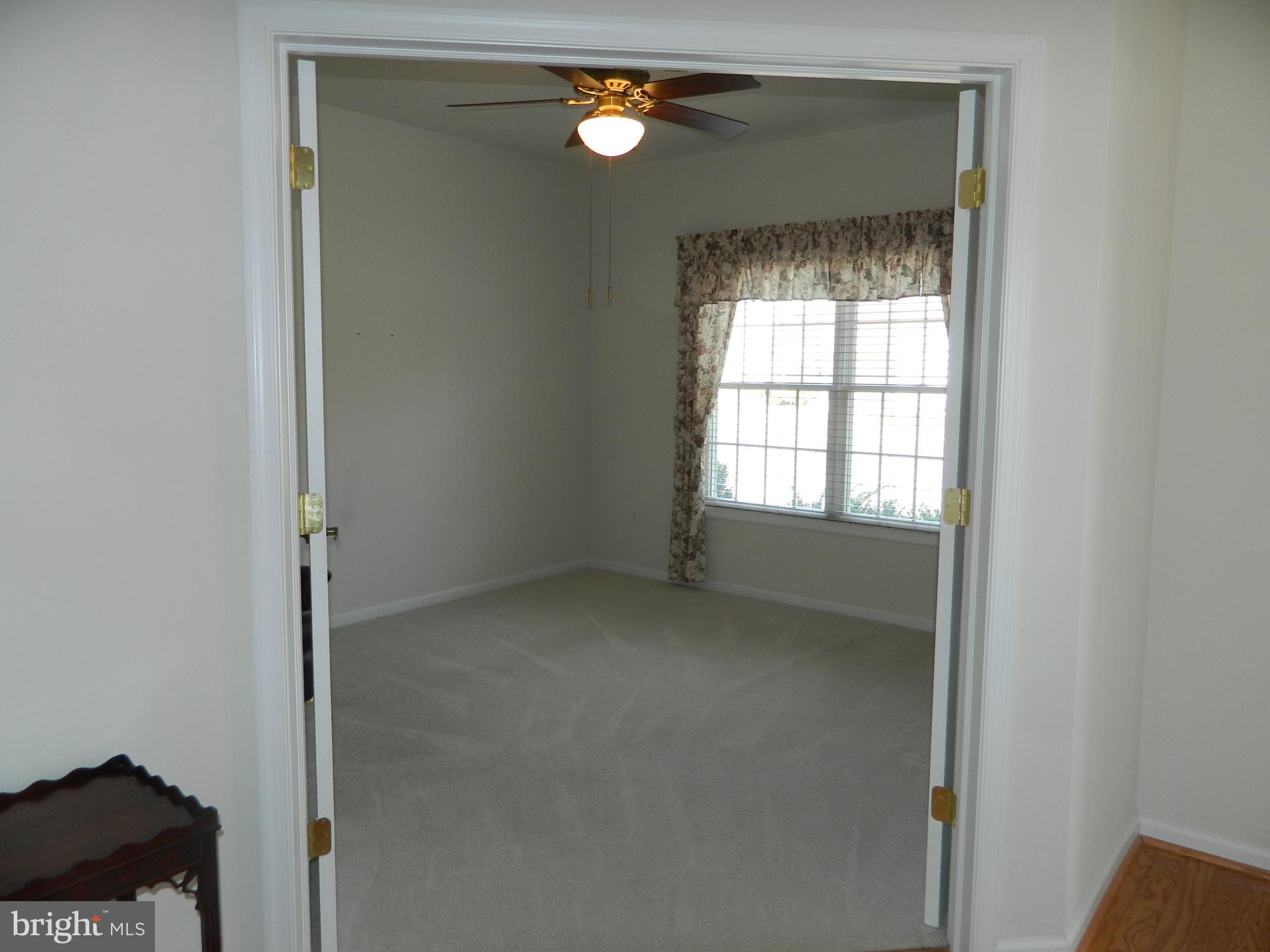 7 Oak Ridge Court Columbus, NJ 08022 - Photo 27 of 39