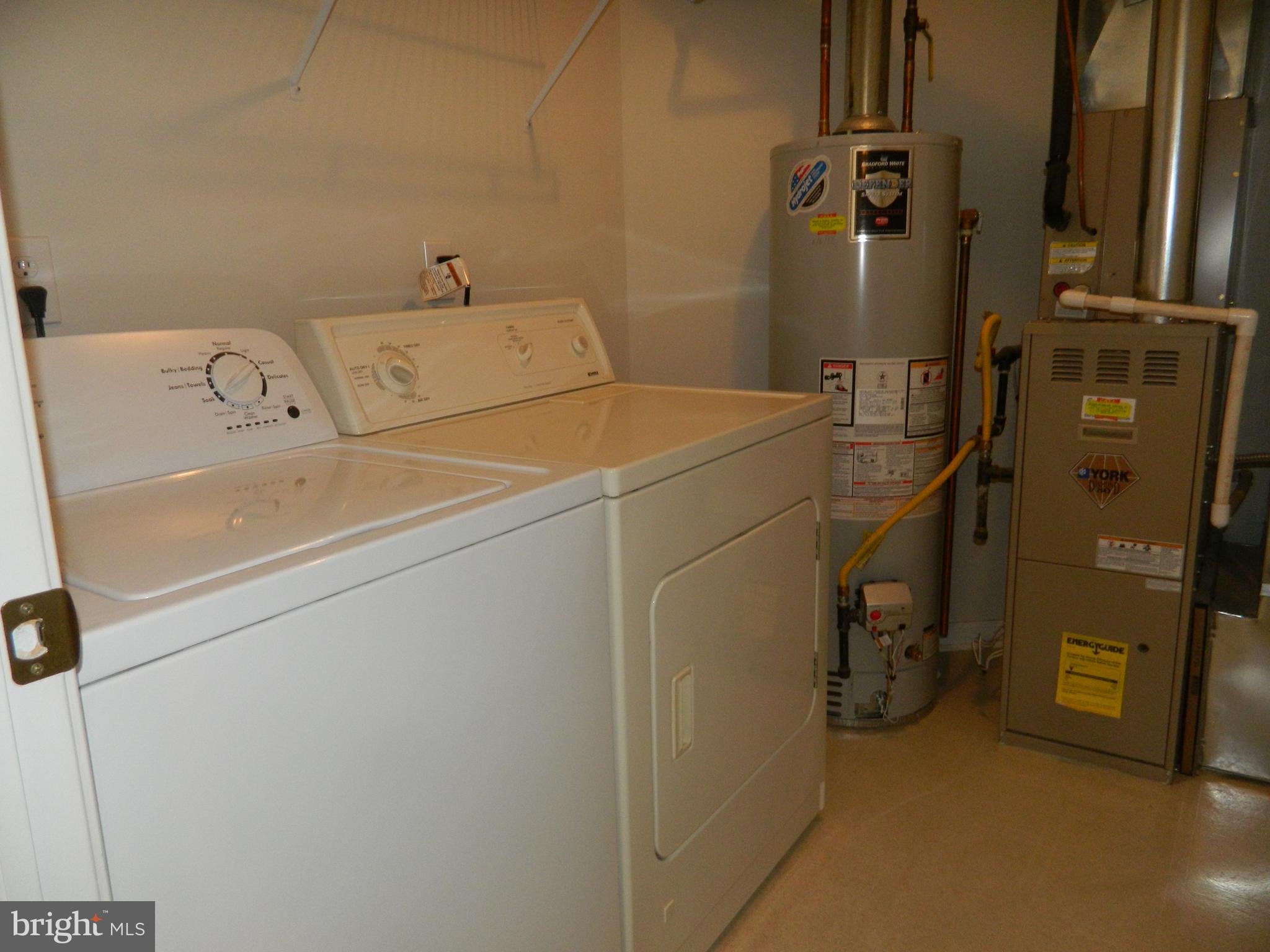 7 Oak Ridge Court Columbus, NJ 08022 - Photo 31 of 39