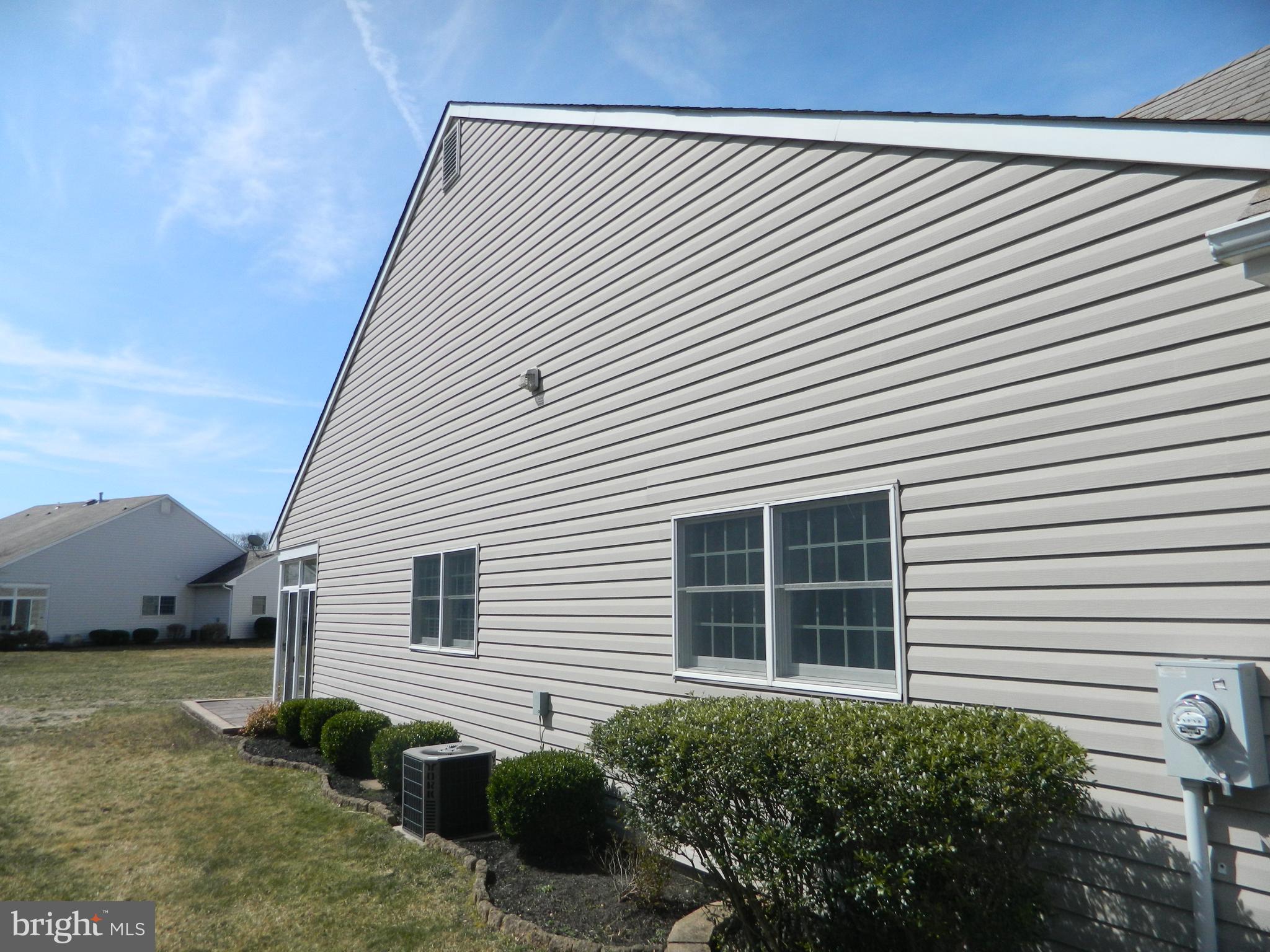 7 Oak Ridge Court Columbus, NJ 08022 - Photo 32 of 39
