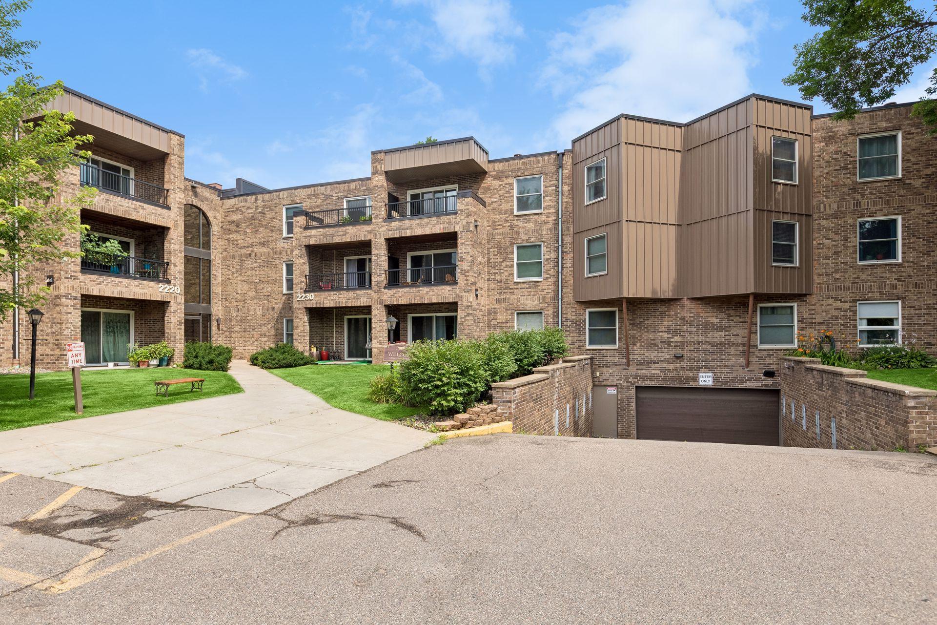 2220 Midland Grove Road, Unit 311 Roseville, MN 55113 - Photo 26 of 42