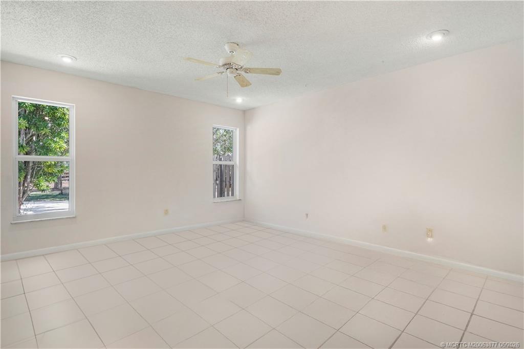 10941 Southwest Hawkview Circle Stuart, FL 34997 - Photo 18 of 36 #3
