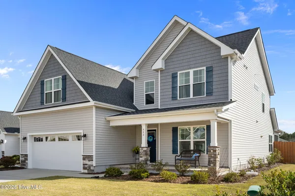 $420,000 | 442 Pebble Shore Drive, Sneads Ferry, NC 28460
