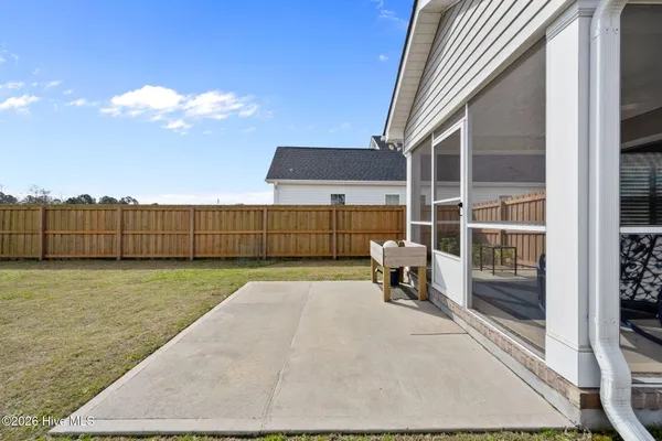 $420,000 | 442 Pebble Shore Drive, Sneads Ferry, NC 28460