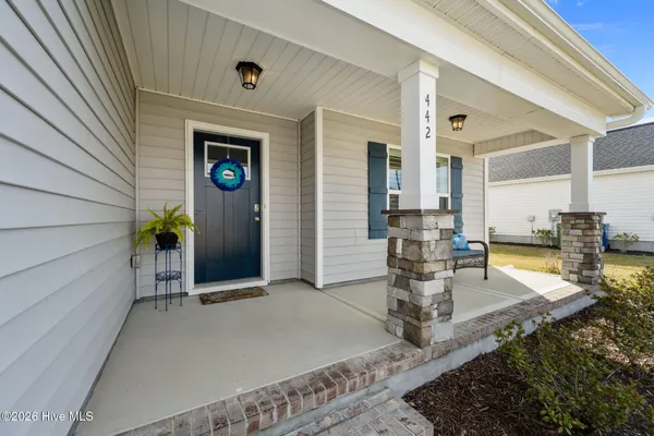 $420,000 | 442 Pebble Shore Drive, Sneads Ferry, NC 28460