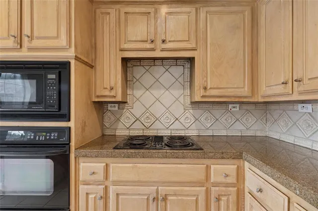 $480,000 | 8115 Dogwood Lane, Irving, TX 75063