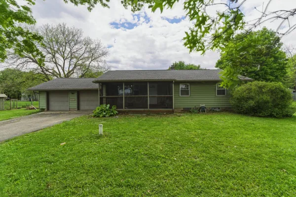 $359,500 | 2551 Johnstown-Alexandria Road, Alexandria, OH 43001