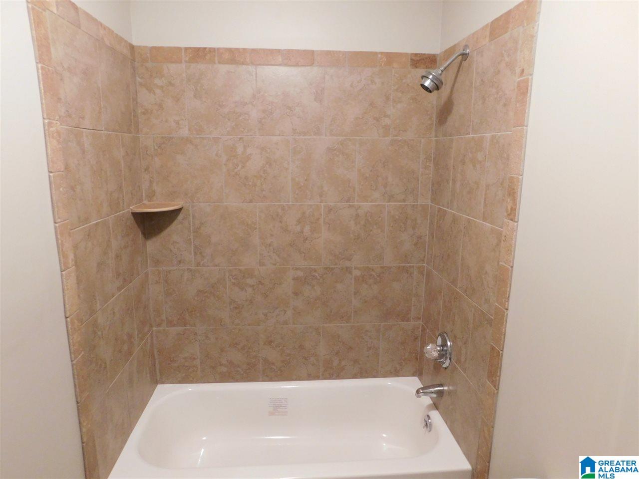 1014 Southwest Edwardian Way Cullman, AL 35055 - Photo 16 of 20