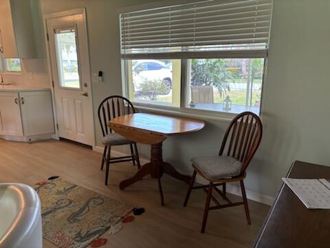 4404 Southeast Mulford Lane Stuart, FL 34997 - Photo 20 of 22 4404 MULFORD BREAKFAST NOOK IMG_0109 4
