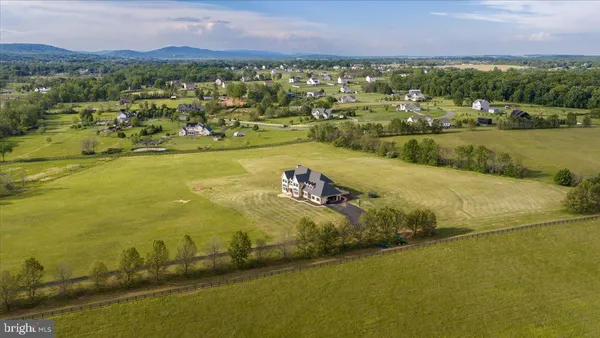 $2,350,000 | 15028 Merritt Farm Lane, Leesburg, VA 20176