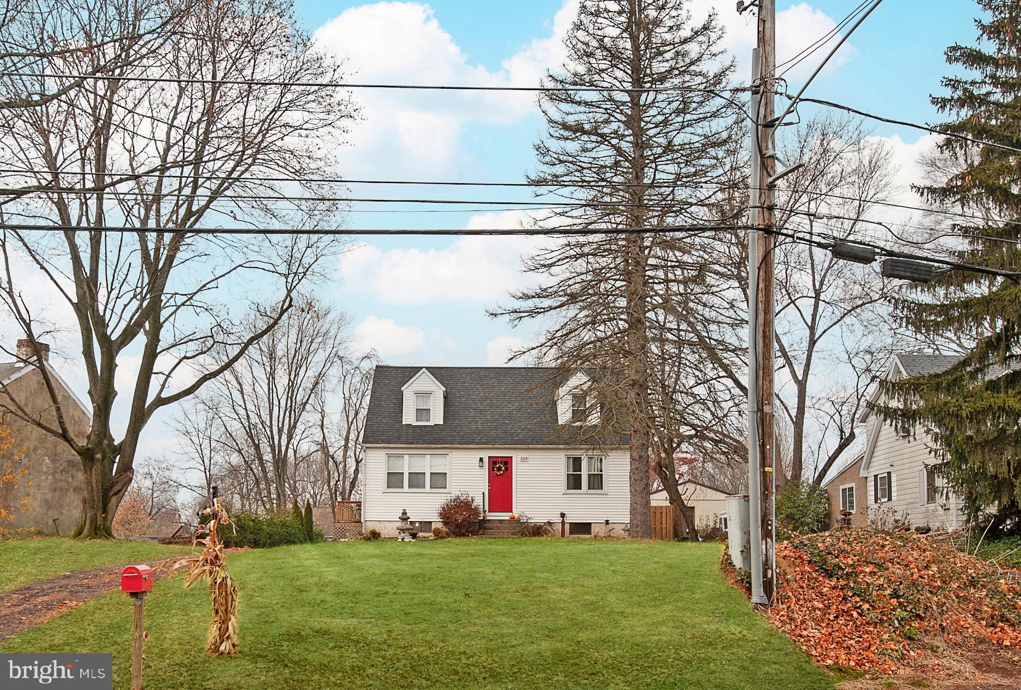 224 Meetinghouse Road Aston, PA 19014 - Photo 2 of 34