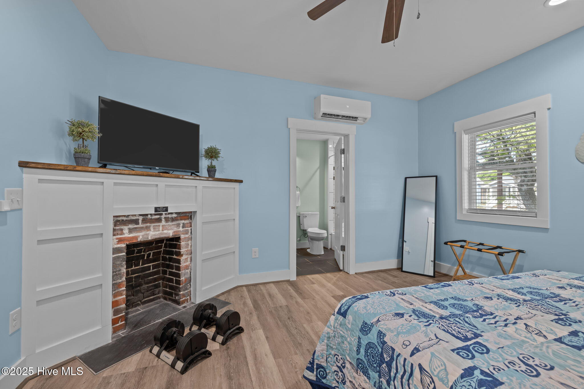 501 Bridges Street, Unit A Morehead City, NC 28557 - Photo 19 of 36 13-web-or-mls-1S3A0252