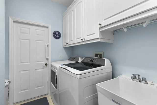 $699,999 | 3954 Recreation Lane, Naples, FL 34116