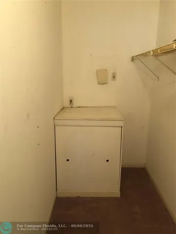 $1,700 | 151 Southwest 135th Terrace, Unit 203T, Pembroke Pines, FL 33027