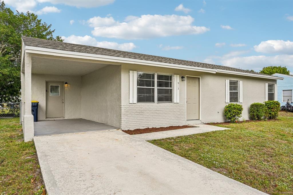 913 East 8th Street Stuart, FL 34994 - Photo 30 of 32
