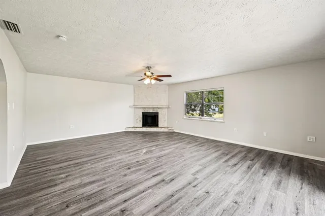 $325,000 | 913 East 8th Street, Stuart, FL 34994