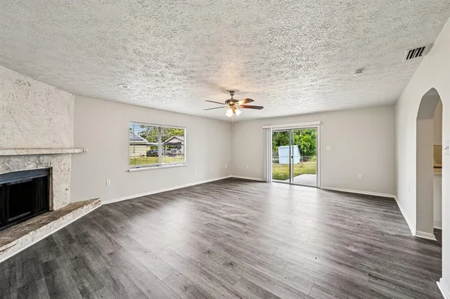 $325,000 | 913 East 8th Street, Stuart, FL 34994