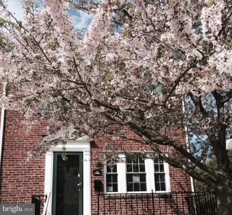 428 Overbrook Road Baltimore, MD 21212 - Photo 2 of 13