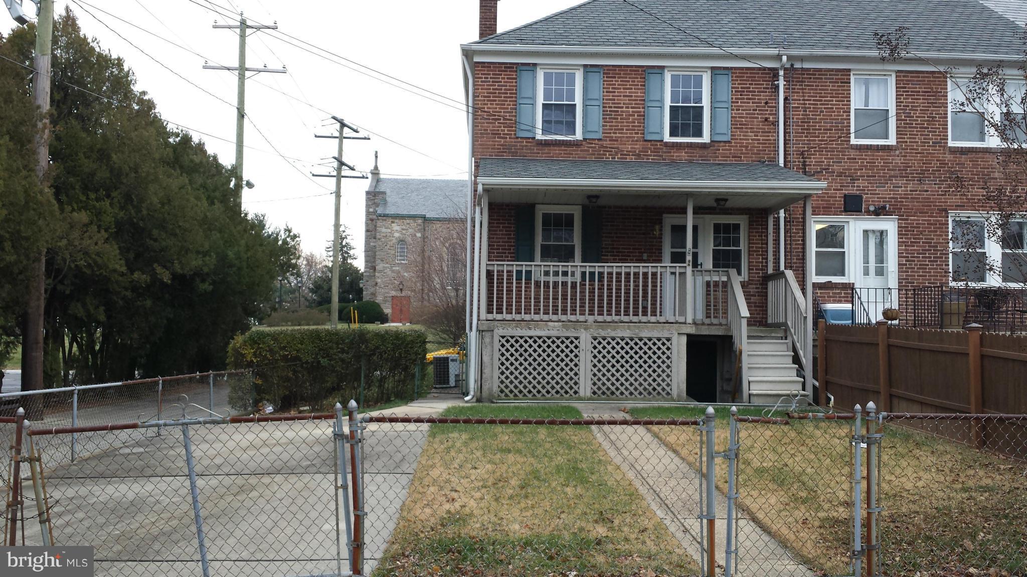 428 Overbrook Road Baltimore, MD 21212 - Photo 12 of 13 a house view with a garden space