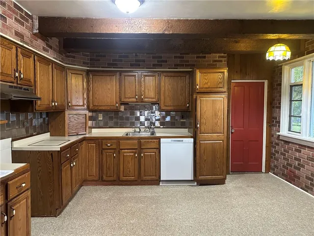 $95,000 | 200 Evans Street, Uniontown, PA 15401