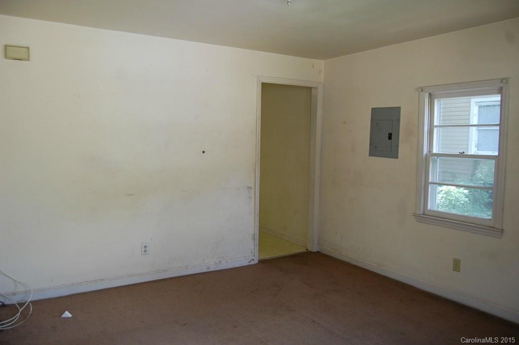960 Spring Street Rock Hill, SC 29730 - Photo 2 of 12 Gallery Image 2
