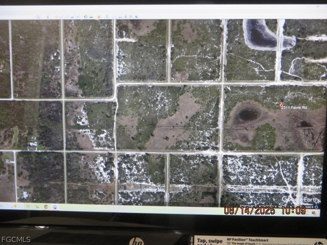 2311 Favre Road Avon Park, FL 33825 - Photo 3 of 3 a view of a window