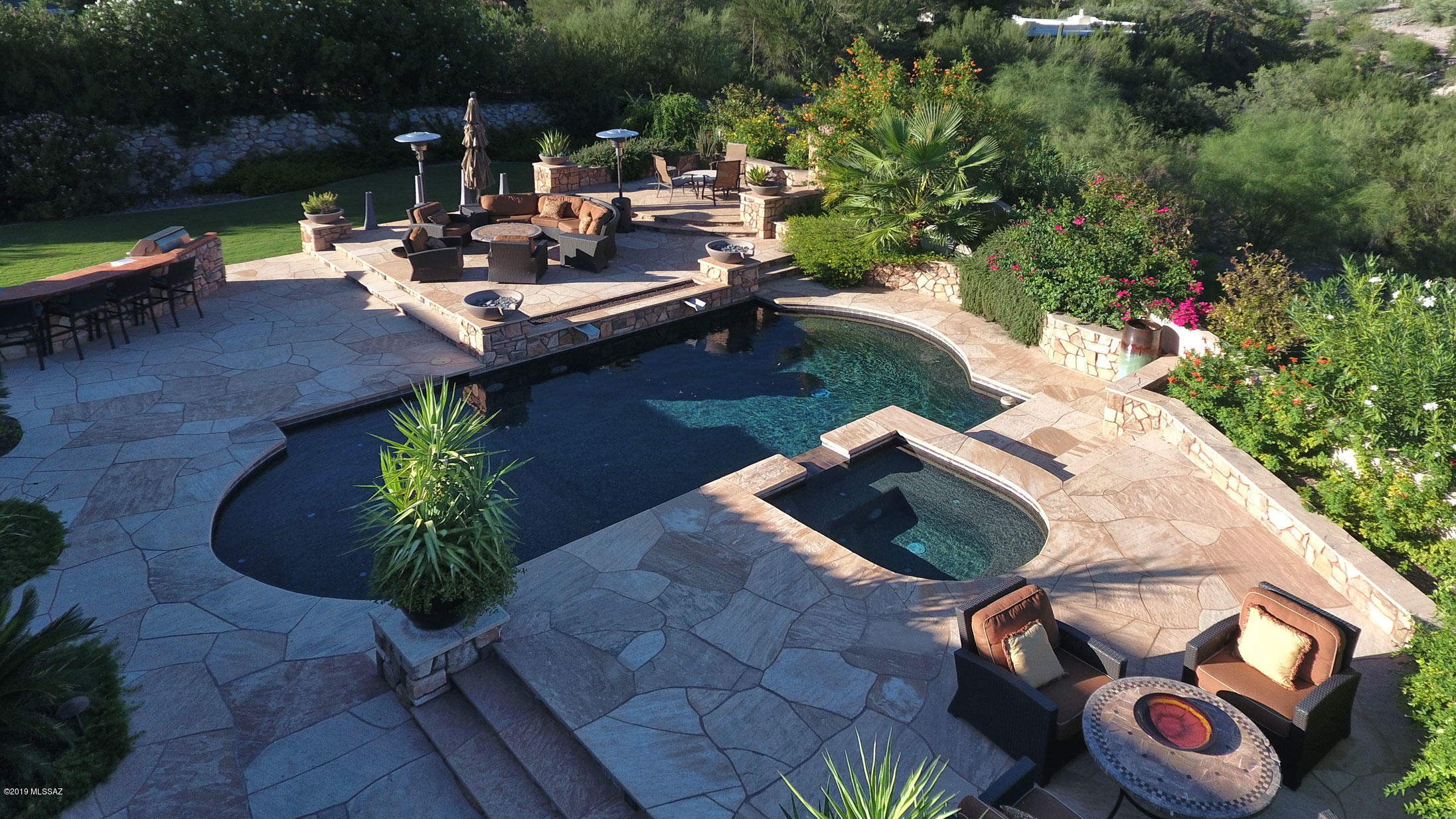 4621 East Swans Nest Road Tucson, AZ 85718 - Photo 3 of 38
